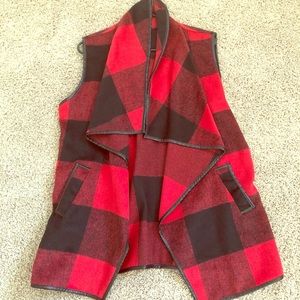 Red and black checkered sleeveless sweater vest